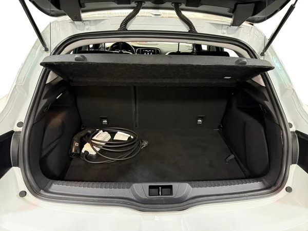 Renault Megane (2023) — foto 15 van 27