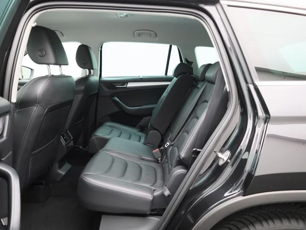 Škoda Kodiaq (2022) — foto 2 van 45