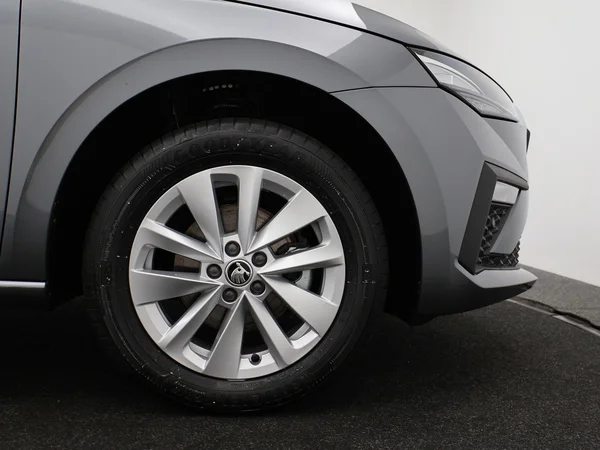 SKODA Scala (2025) — foto 21 van 22