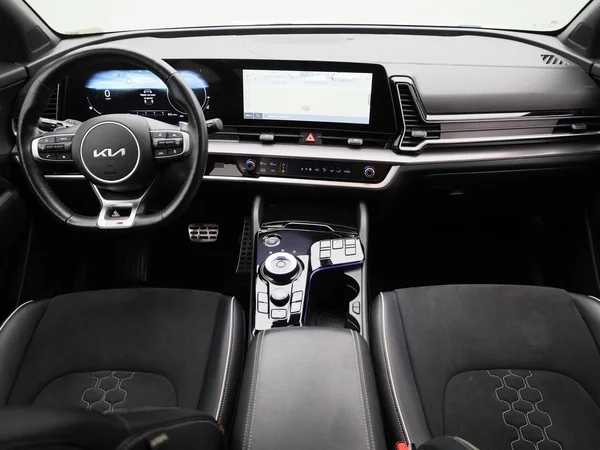 Kia Sportage (2023) — foto 48 van 48