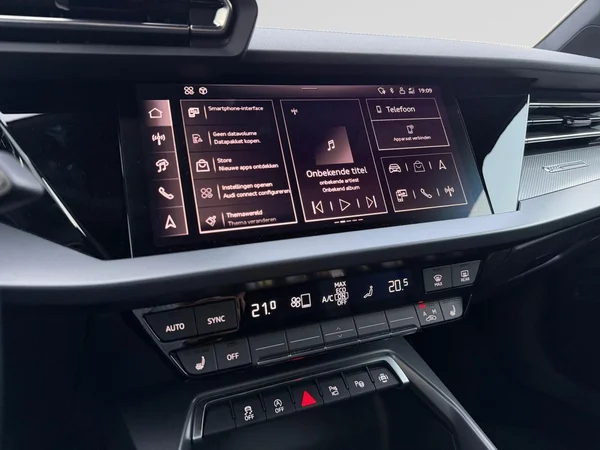 AUDI A3 Sedan (2025) — foto 5 van 21