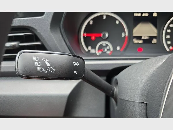 Volkswagen Caddy Maxi (2022) — foto 6 van 30
