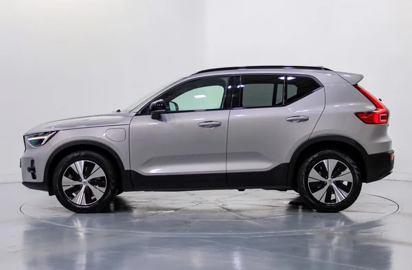 Volvo XC40 PHEV (2022) — foto 12 van 42