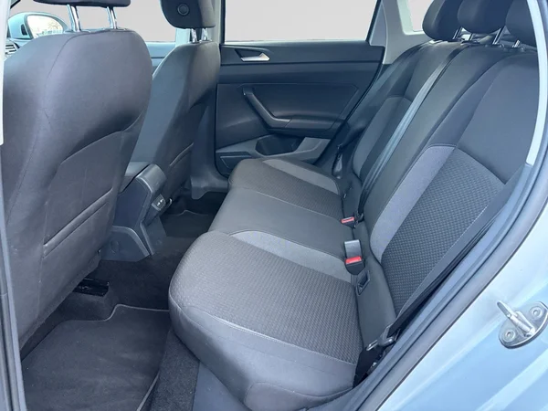 VOLKSWAGEN Taigo (2022) — foto 10 van 12