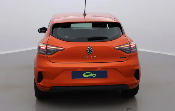 Renault Clio V Phase II Hybrid (HEV) (2025) — foto 28 van 33