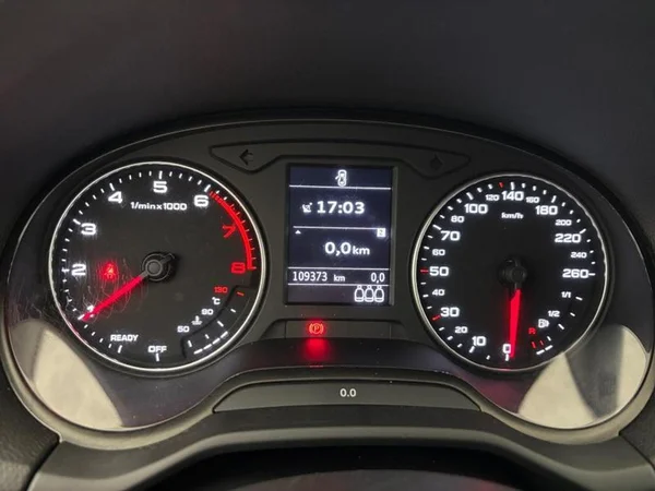 AUDI Q2 (2019) — foto 7 van 30
