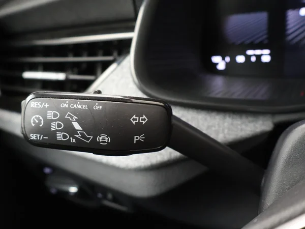SKODA Kamiq (2025) — foto 8 van 27