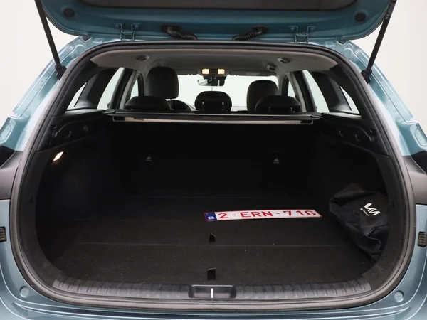 Kia cee'd (2024) — foto 6 van 37