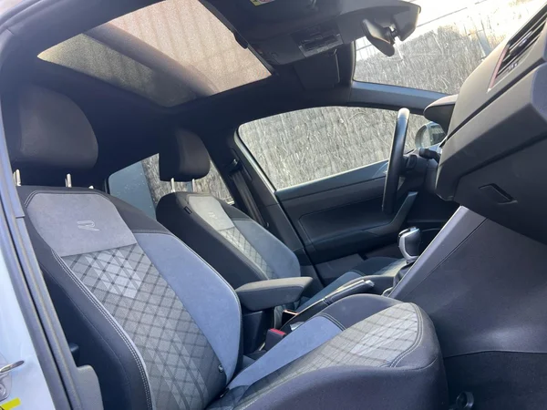 VOLKSWAGEN Taigo (2024) — foto 17 van 24
