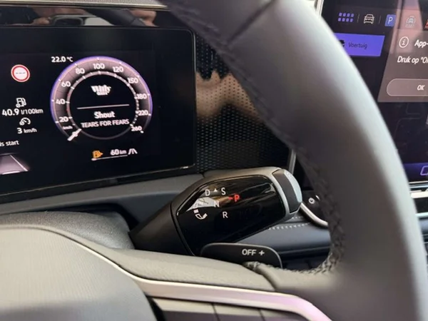 Volkswagen Tiguan — foto 16 van 25