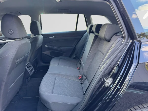 VOLKSWAGEN Golf VIII SW (2023) — foto 11 van 24