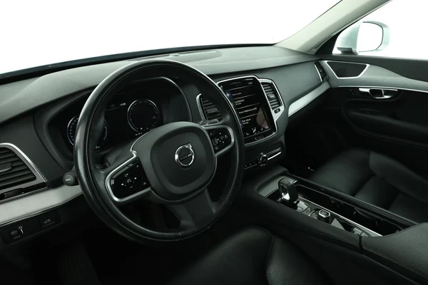 Volvo XC90 (2021) — foto 2 van 16