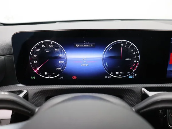 Mercedes-Benz A-Klasse (2025) — foto 6 van 28