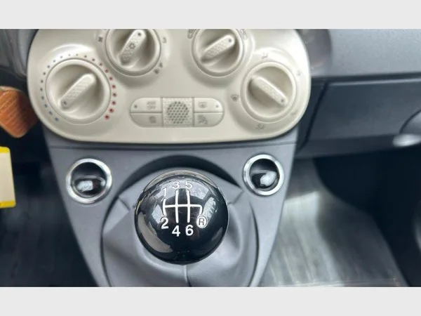 Fiat 500 (2023) — foto 13 van 29
