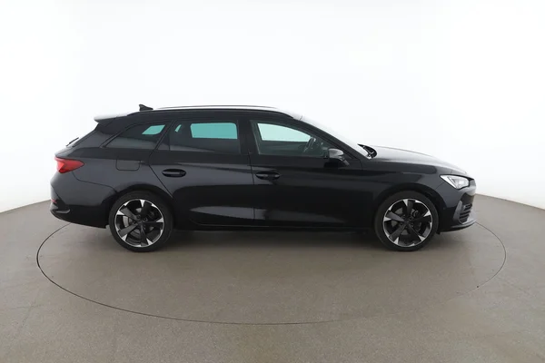 Cupra Leon (2023) — foto 13 van 16