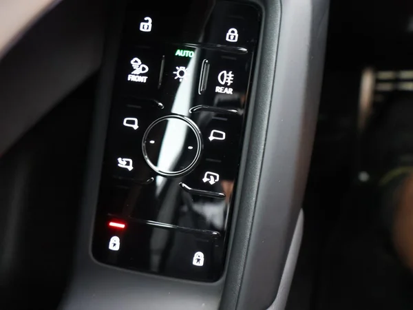 AUDI Q5 (2025) — foto 18 van 32