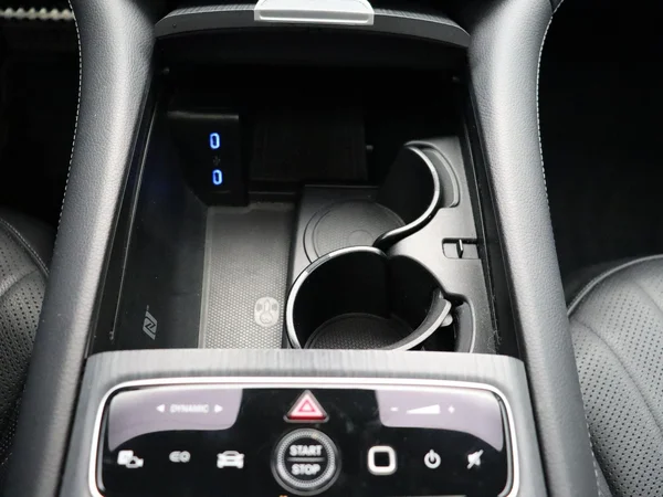 Mercedes-Benz EQS (2023) — foto 18 van 38