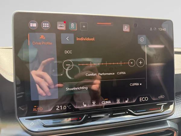 CUPRA Formentor e-Hybrid (PHEV) (2025) — foto 4 van 20