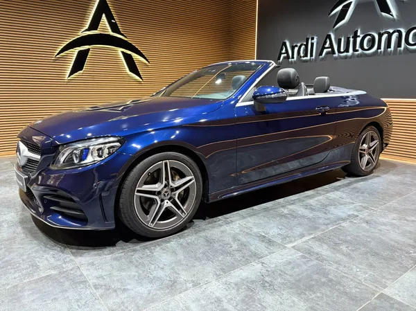 Mercedes-Benz C (2021) — foto 25 van 32