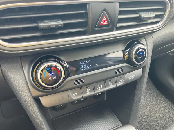 HYUNDAI Kona (2019) — foto 19 van 24
