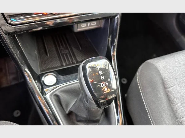 Volkswagen T-Cross (2025) — foto 9 van 31