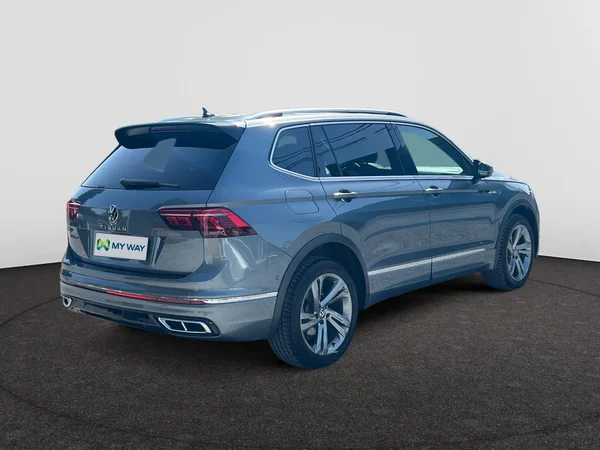 VOLKSWAGEN Tiguan Allspace (2024) — foto 11 van 18