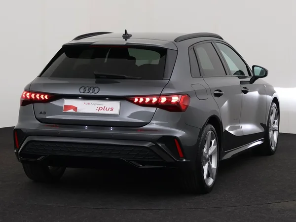 AUDI A3 Sportback (2025) — foto 11 van 18