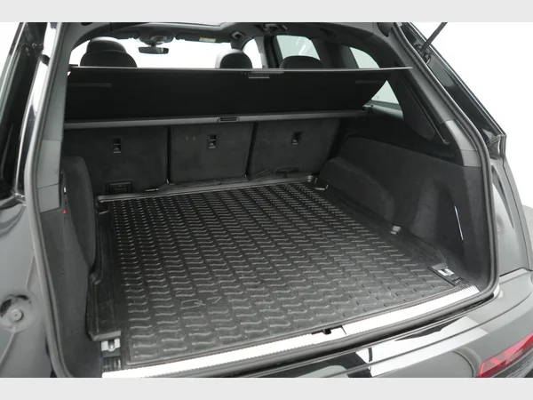 AUDI Q7 PHEV (2024) — foto 26 van 37