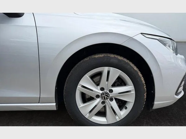 Volkswagen Golf Variant VIII (2022) — foto 26 van 27