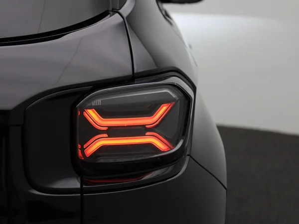 Jeep Avenger (2023) — foto 37 van 43