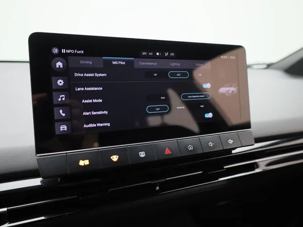 MG MG4 EV (2023) — foto 17 van 32