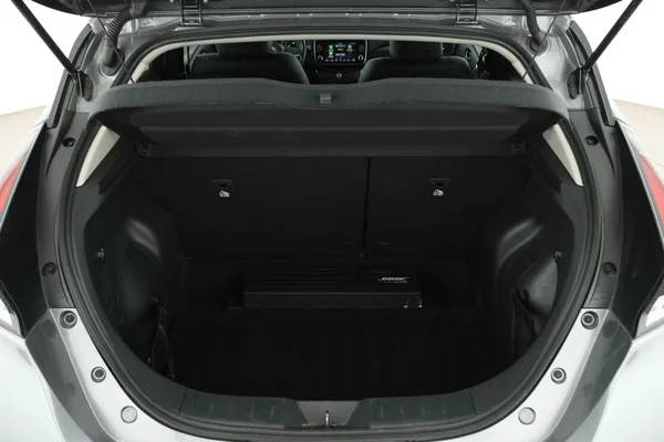 Nissan Leaf (2019) — foto 8 van 16