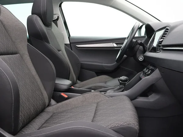 Škoda Karoq (2023) — foto 30 van 33