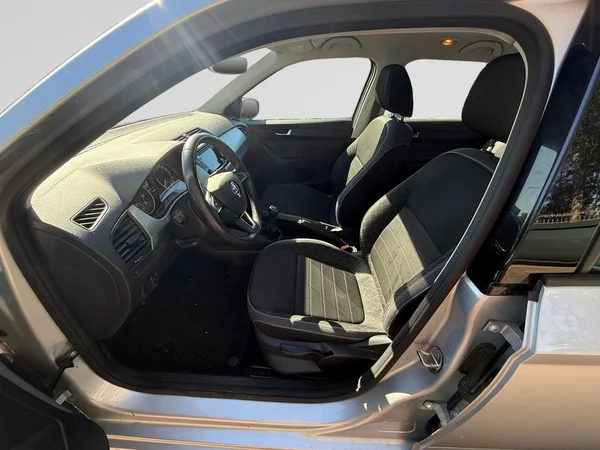 SKODA Fabia Combi (2019) — foto 24 van 24