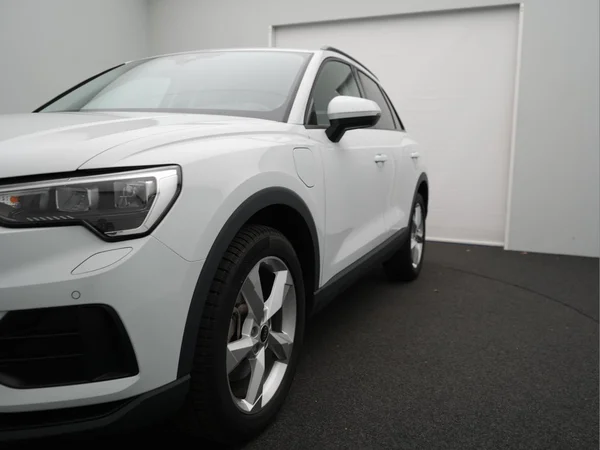 AUDI Q3 PHEV (2022) — foto 26 van 29