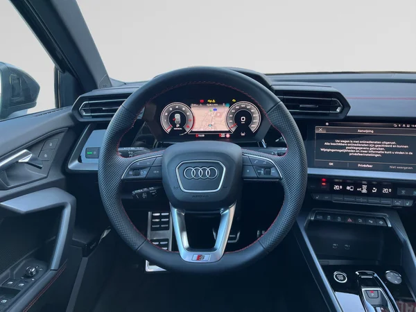 AUDI A3 Sportback (2025) — foto 3 van 24