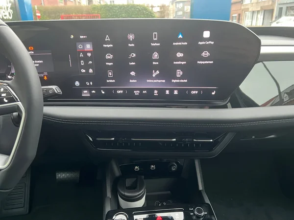 AUDI A6 Avant e-tron (2026) — foto 4 van 24