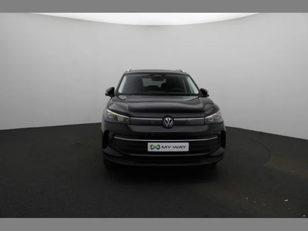VOLKSWAGEN Tiguan eHybrid (PHEV) (2026) — foto 14 van 21