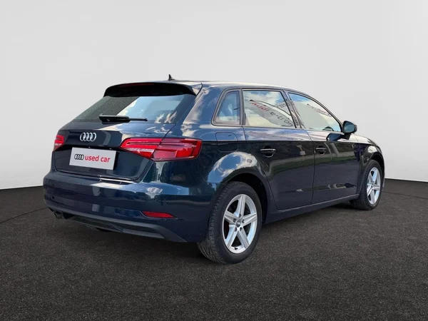 AUDI A3 Sportback Dsl (2019) — foto 11 van 16