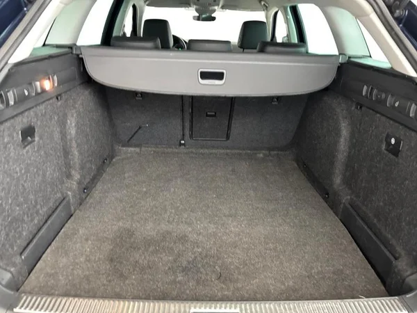 SKODA Superb Combi Dsl (2019) — foto 9 van 17