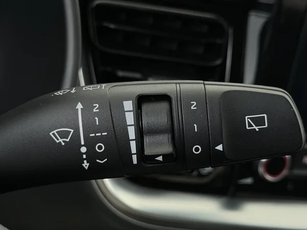 KIA Stonic (2024) — foto 15 van 26