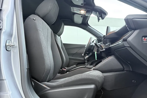 Peugeot 2008 (2025) — foto 16 van 18