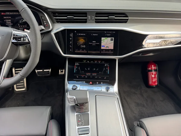 AUDI A7 Sportback (2024) — foto 13 van 24