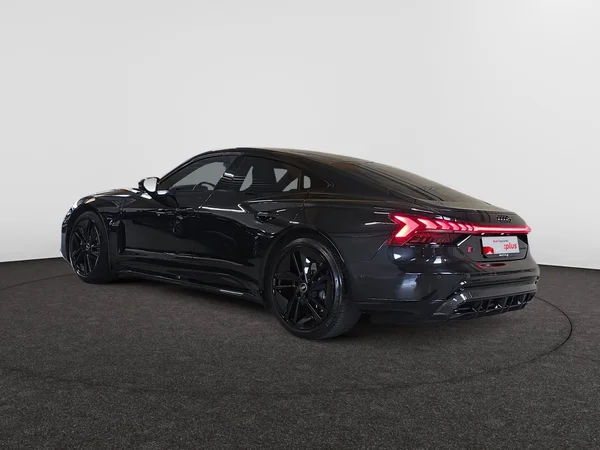 AUDI RS e-tron GT (2021) — foto 23 van 44