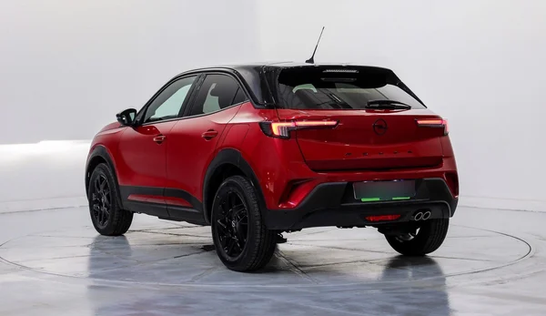 Opel Mokka (2022) — foto 23 van 58