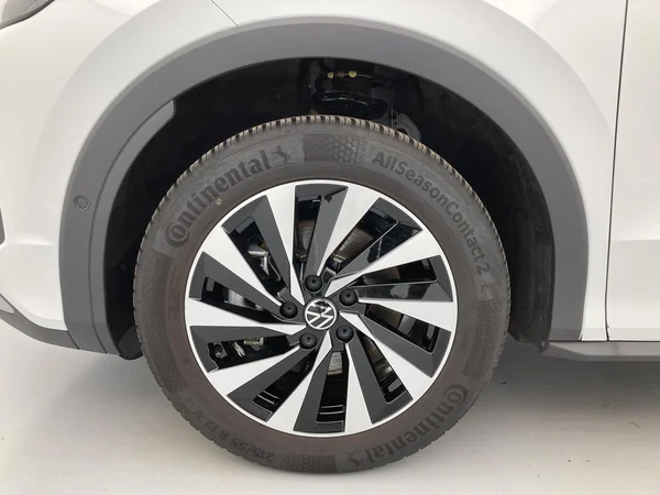 VOLKSWAGEN T-Roc (2026) — foto 16 van 35