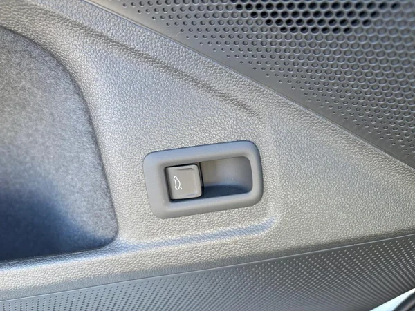 SKODA Superb Combi (2026) — foto 9 van 24