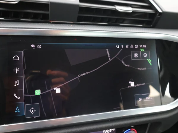 AUDI Q3 PHEV (2024) — foto 20 van 27