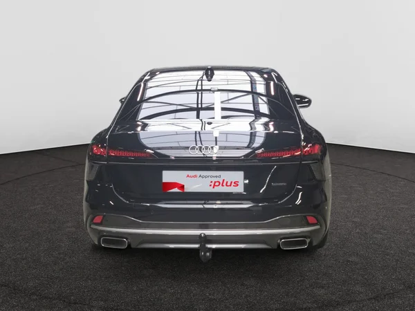AUDI A6 e-hybrid (PHEV) (2025) — foto 14 van 16