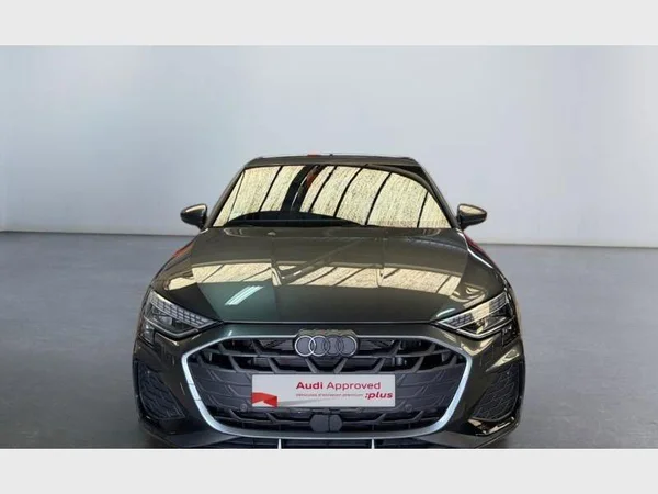 Audi A3 Sportback (2025) — foto 12 van 23